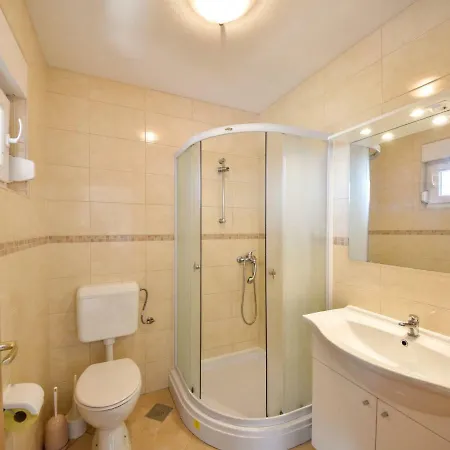 Vitez.2 Apartment Vir